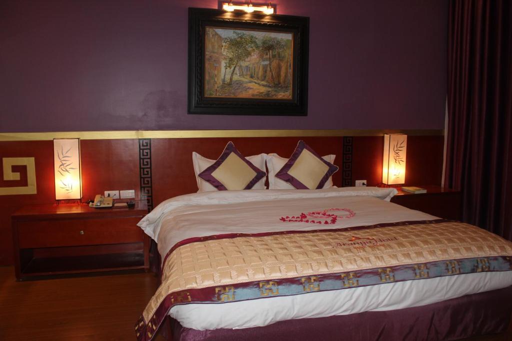 Aranya Hotel Хайфон Экстерьер фото